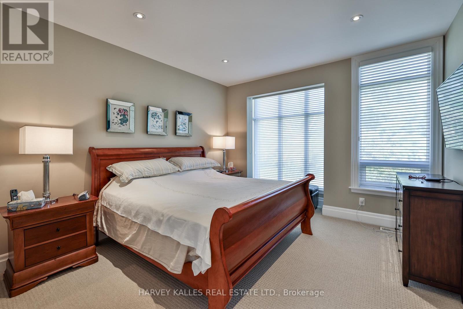 417 St Germain Avenue, Toronto, Ontario  M5M 1T7 - Photo 27 - C12473557