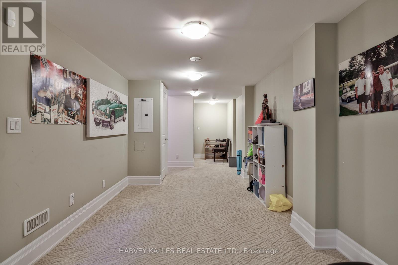 417 St Germain Avenue, Toronto, Ontario  M5M 1T7 - Photo 37 - C12473557
