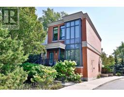 417 ST GERMAIN AVENUE, Toronto, Ontario