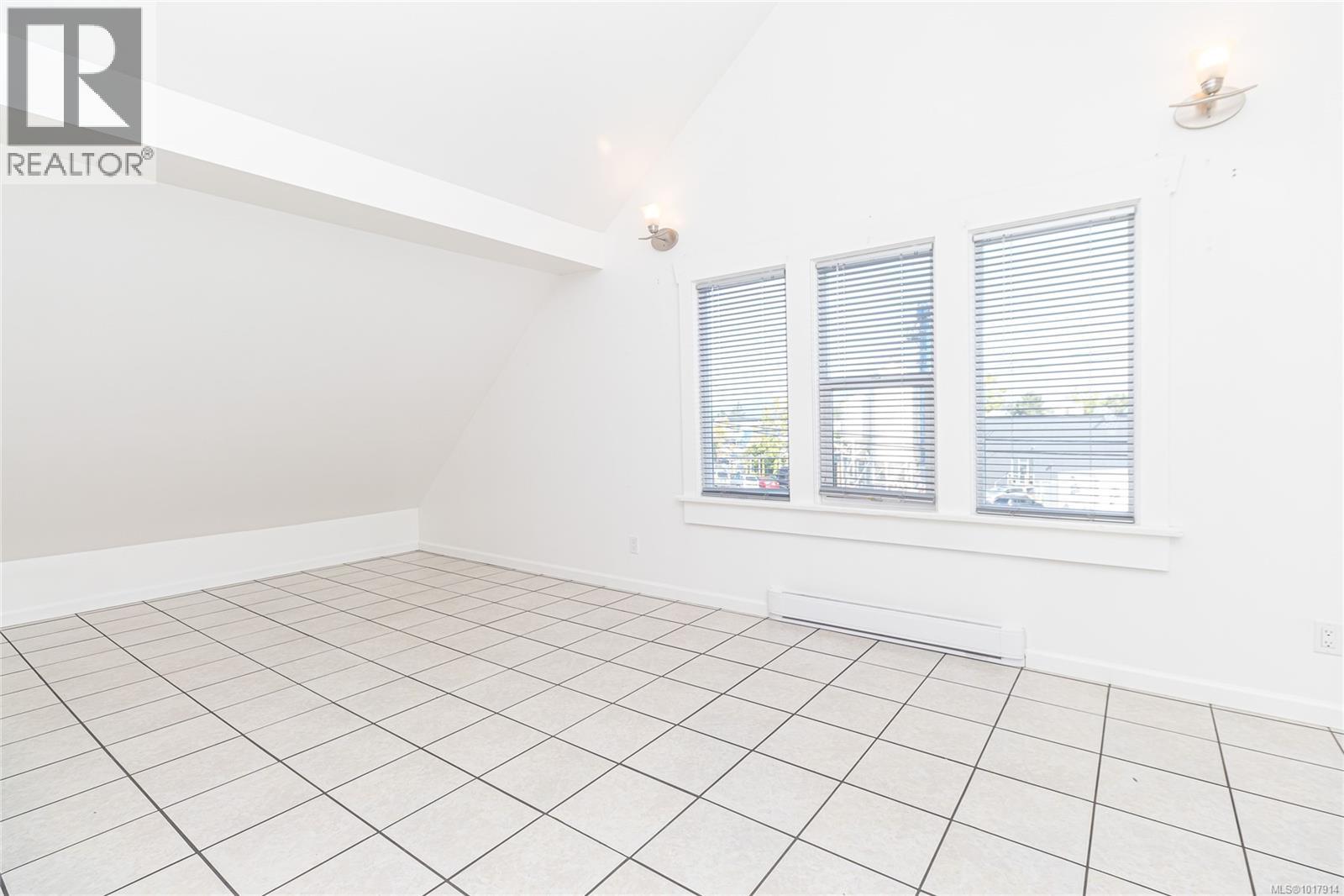 841 Viewfield Rd, Esquimalt, British Columbia  V9A 4V2 - Photo 21 - 1017914