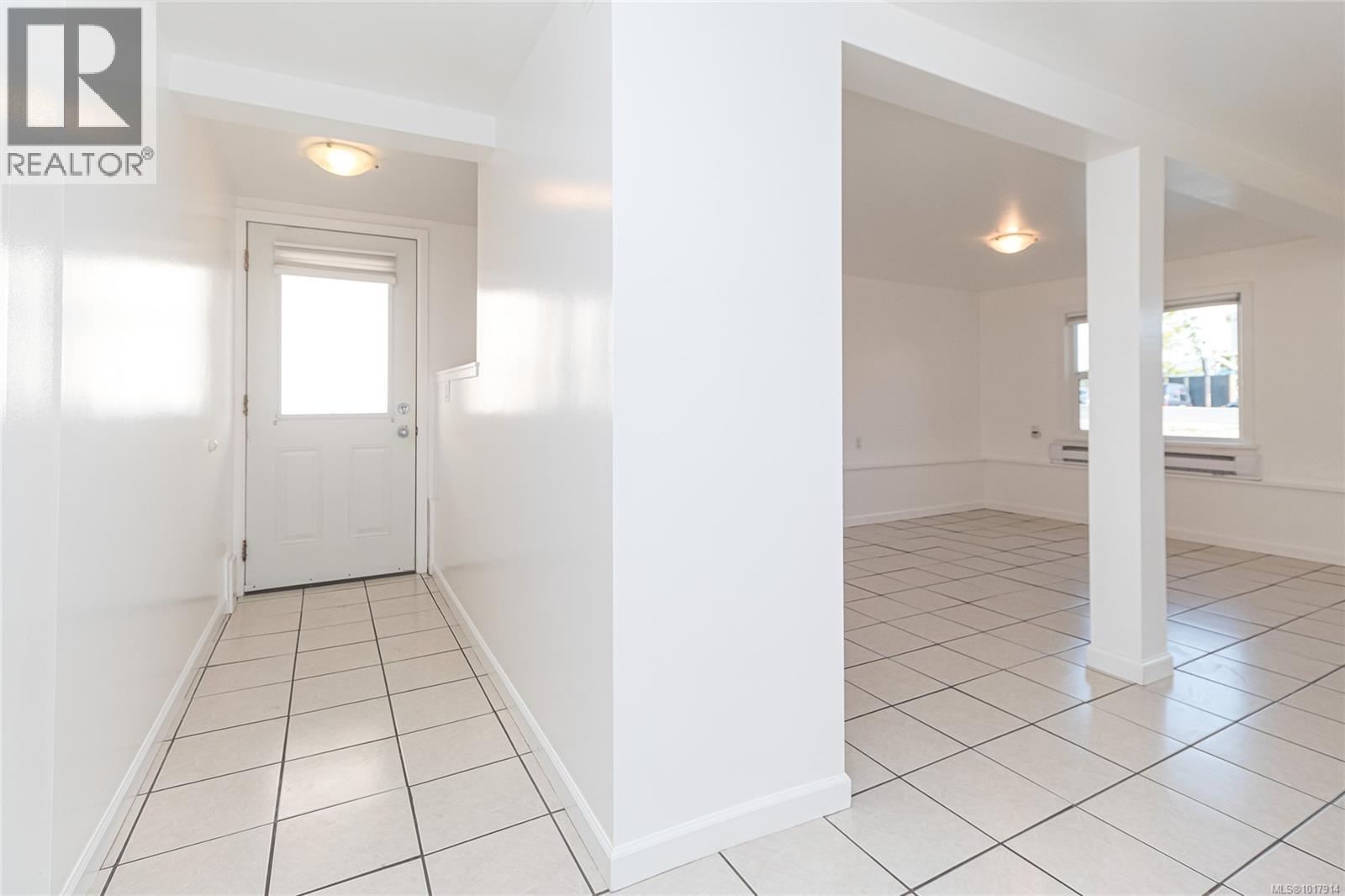 841 Viewfield Rd, Esquimalt, British Columbia  V9A 4V2 - Photo 26 - 1017914