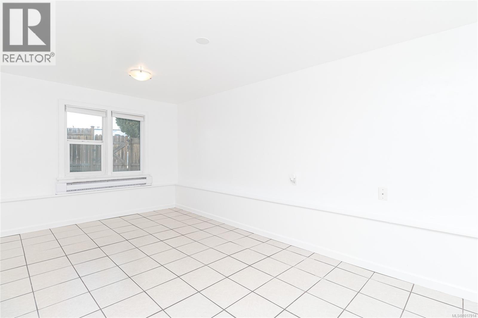 841 Viewfield Rd, Esquimalt, British Columbia  V9A 4V2 - Photo 30 - 1017914