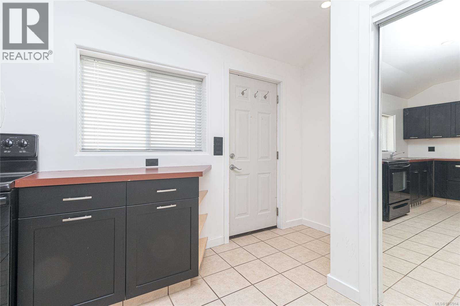 841 Viewfield Rd, Esquimalt, British Columbia  V9A 4V2 - Photo 33 - 1017914