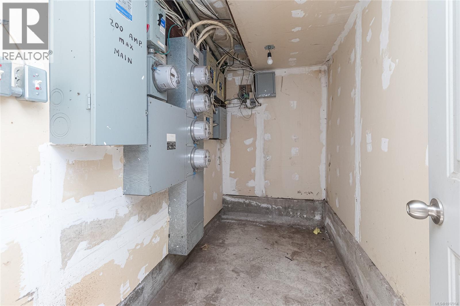 841 Viewfield Rd, Esquimalt, British Columbia  V9A 4V2 - Photo 41 - 1017914