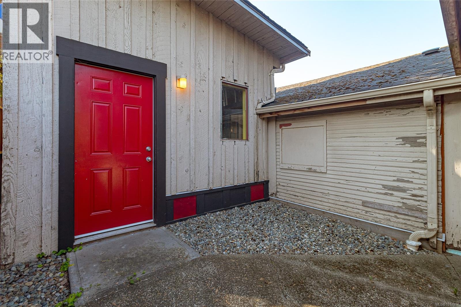 841 Viewfield Rd, Esquimalt, British Columbia  V9A 4V2 - Photo 43 - 1017914