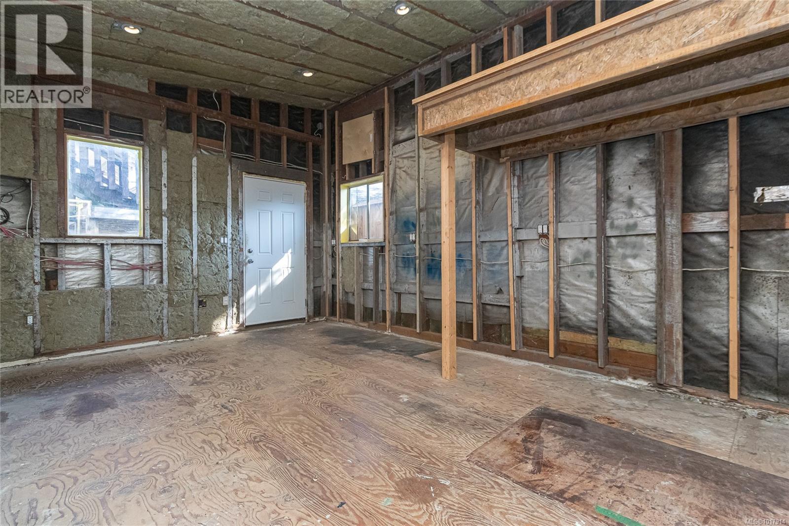 841 Viewfield Rd, Esquimalt, British Columbia  V9A 4V2 - Photo 44 - 1017914