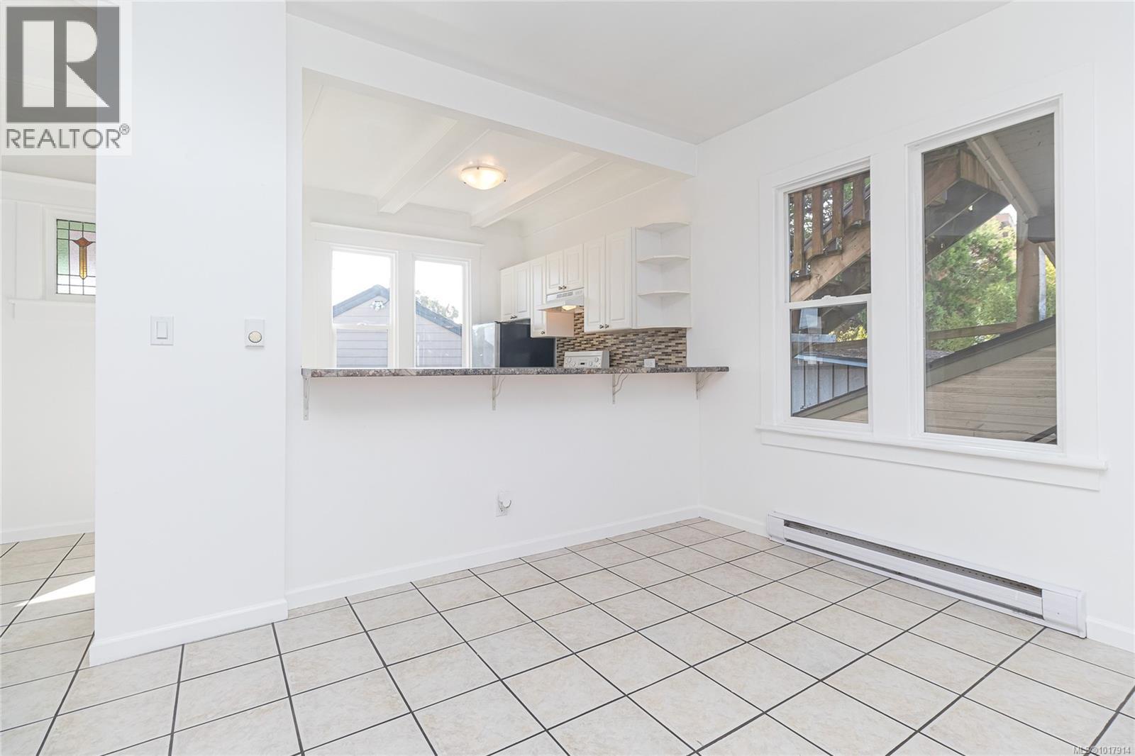 841 Viewfield Rd, Esquimalt, British Columbia  V9A 4V2 - Photo 8 - 1017914