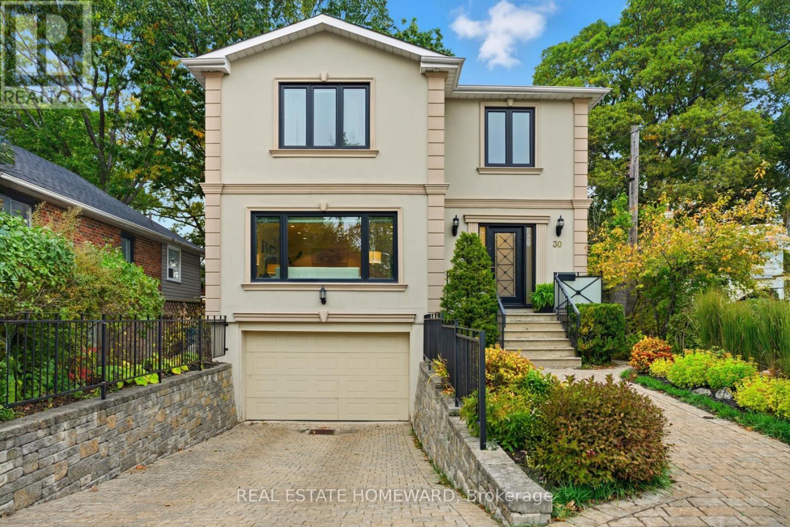 30 LYNN ROAD, Toronto, Ontario