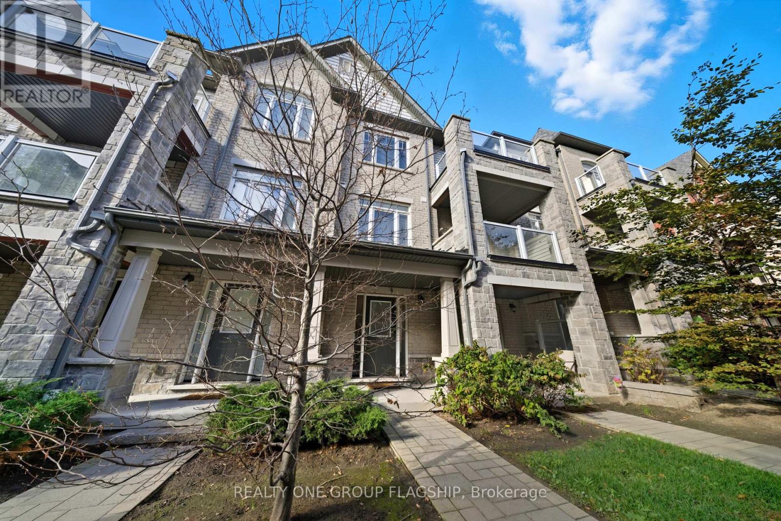 2613 Garrison Crossing, Pickering, Ontario  L1X 0E5 - Photo 8 - E12473507