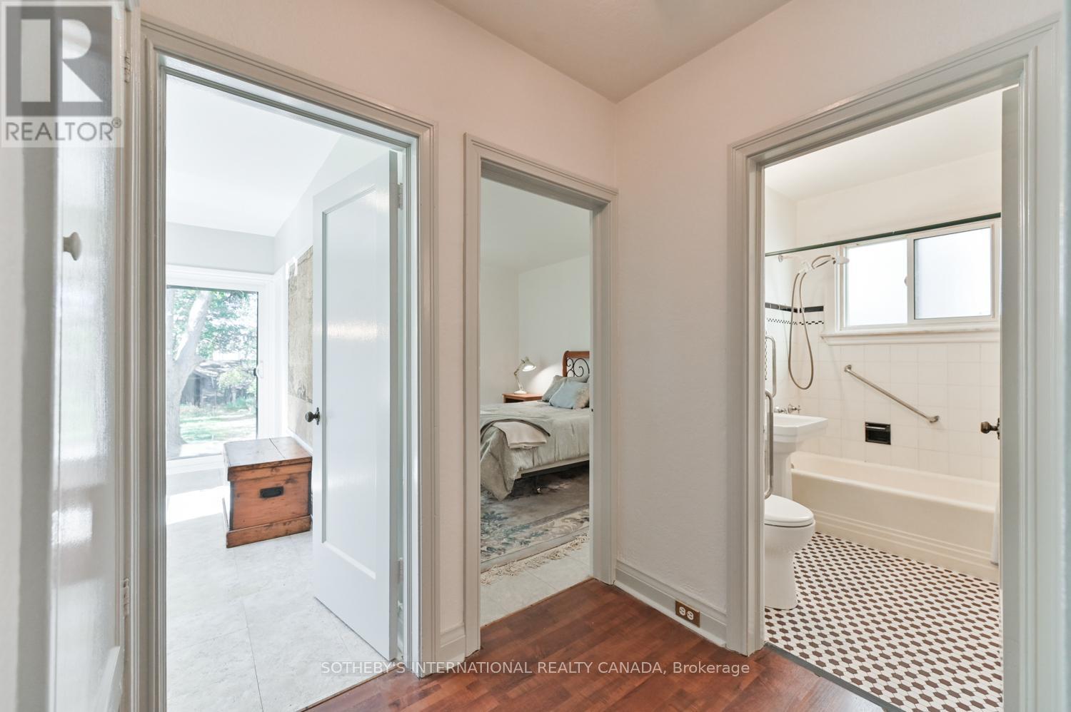 2 Wingate Place, Toronto, Ontario  M5N 2R1 - Photo 16 - C12473271
