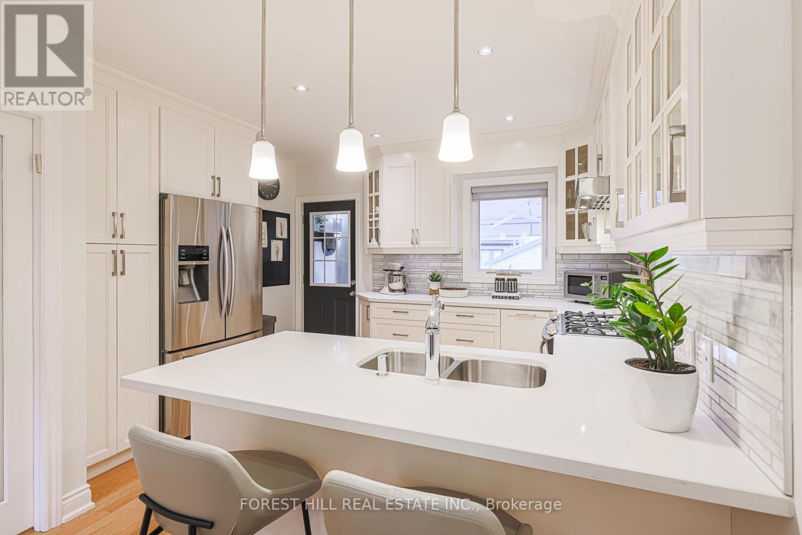 21 Dilworth Crescent, Toronto, Ontario  M4K 1Z5 - Photo 17 - E12473590