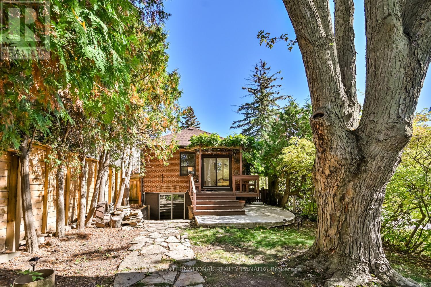 2 Wingate Place, Toronto, Ontario  M5N 2R1 - Photo 37 - C12473271