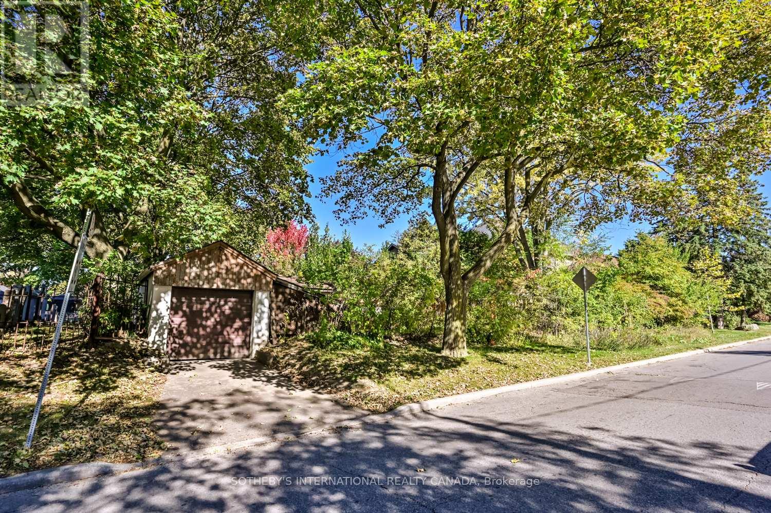 2 Wingate Place, Toronto, Ontario  M5N 2R1 - Photo 38 - C12473271