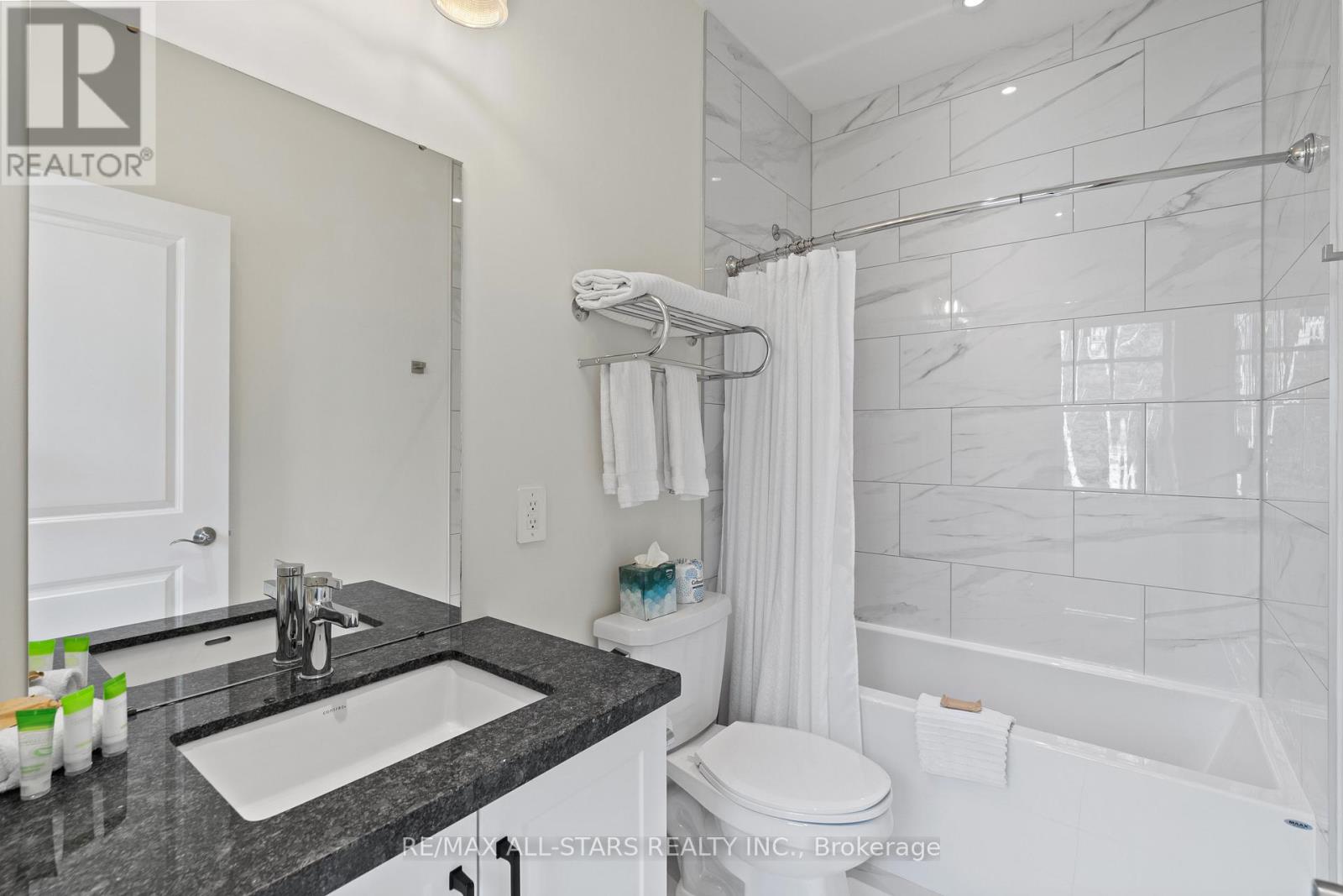 31 - 1869 Muskoka Road 118, Muskoka Lakes, Ontario  P1L 1W8 - Photo 36 - X12191553