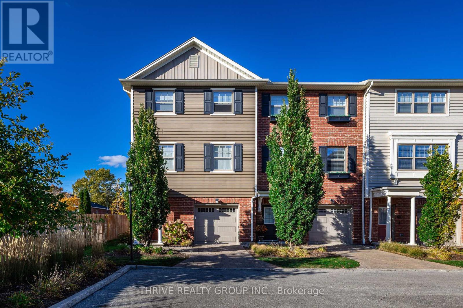 64 - 3025 Singleton Avenue, London South (South W), Ontario  N6L 0E6 - Photo 1 - X12467492