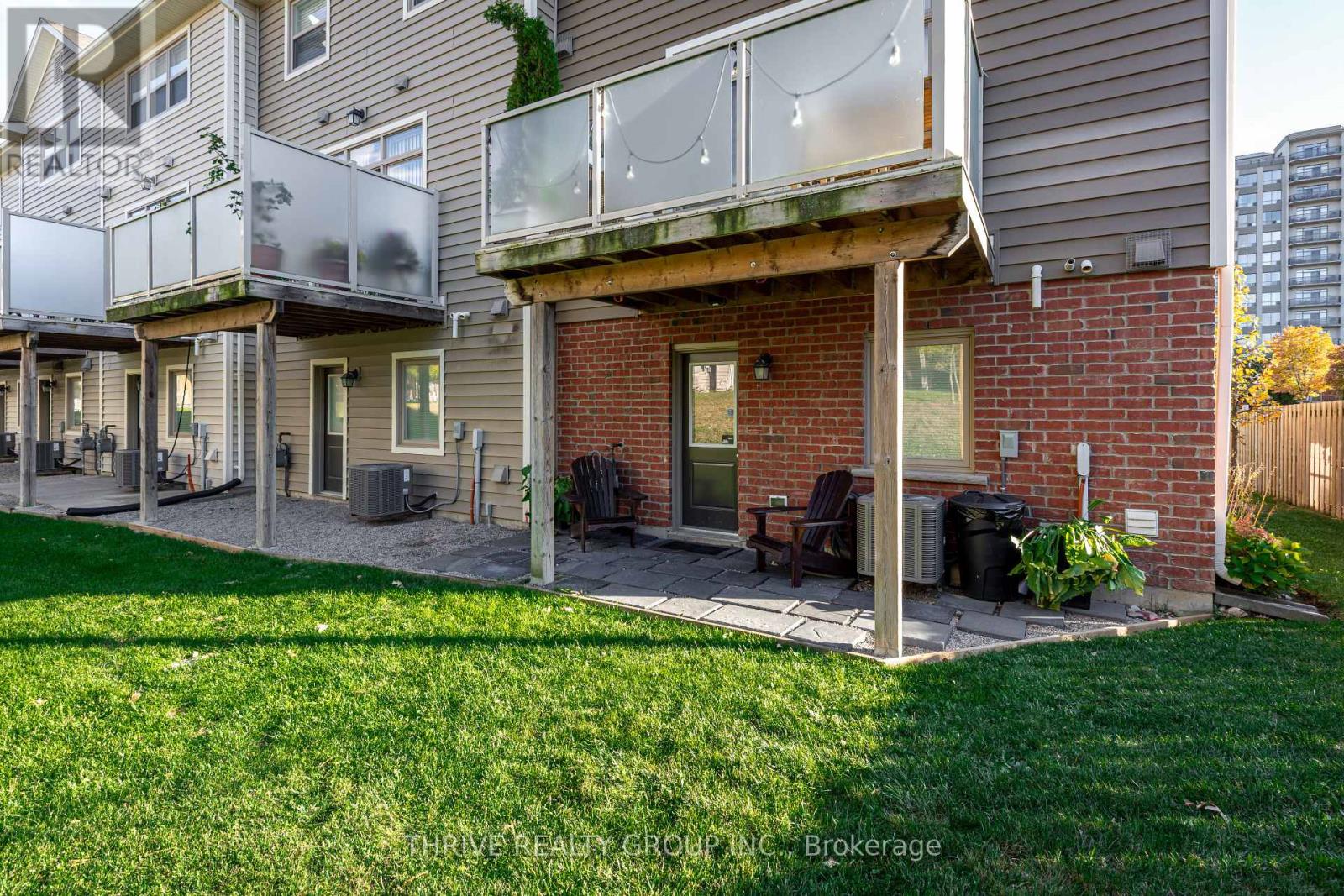 64 - 3025 Singleton Avenue, London South (South W), Ontario  N6L 0E6 - Photo 32 - X12467492