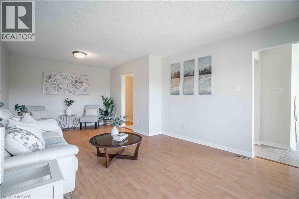 2559 Kingsberry Crescent, Mississauga, Ontario  L5B 2K7 - Photo 18 - 40780916