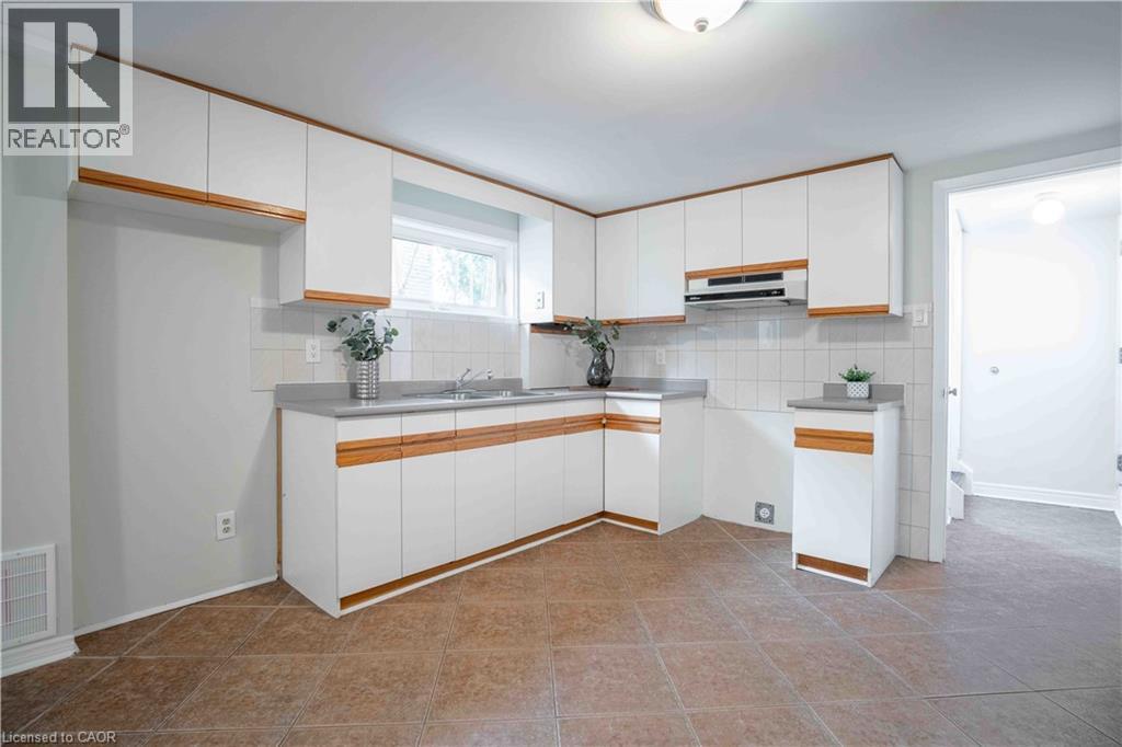 2559 Kingsberry Crescent, Mississauga, Ontario  L5B 2K7 - Photo 30 - 40780916
