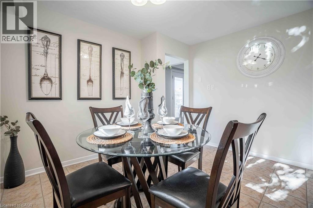 2559 Kingsberry Crescent, Mississauga, Ontario  L5B 2K7 - Photo 7 - 40780916