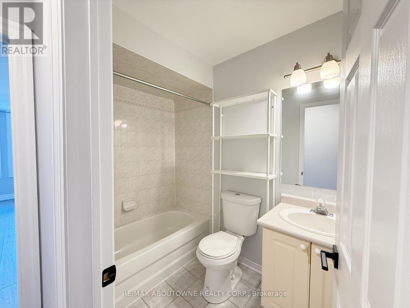 44 Craddock Street, Vaughan, Ontario  L6A 2R4 - Photo 30 - N12473527