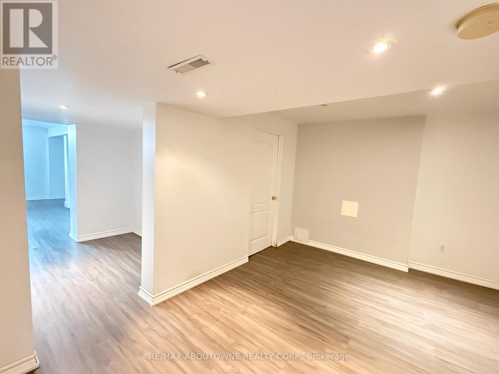 44 Craddock Street, Vaughan, Ontario  L6A 2R4 - Photo 33 - N12473527
