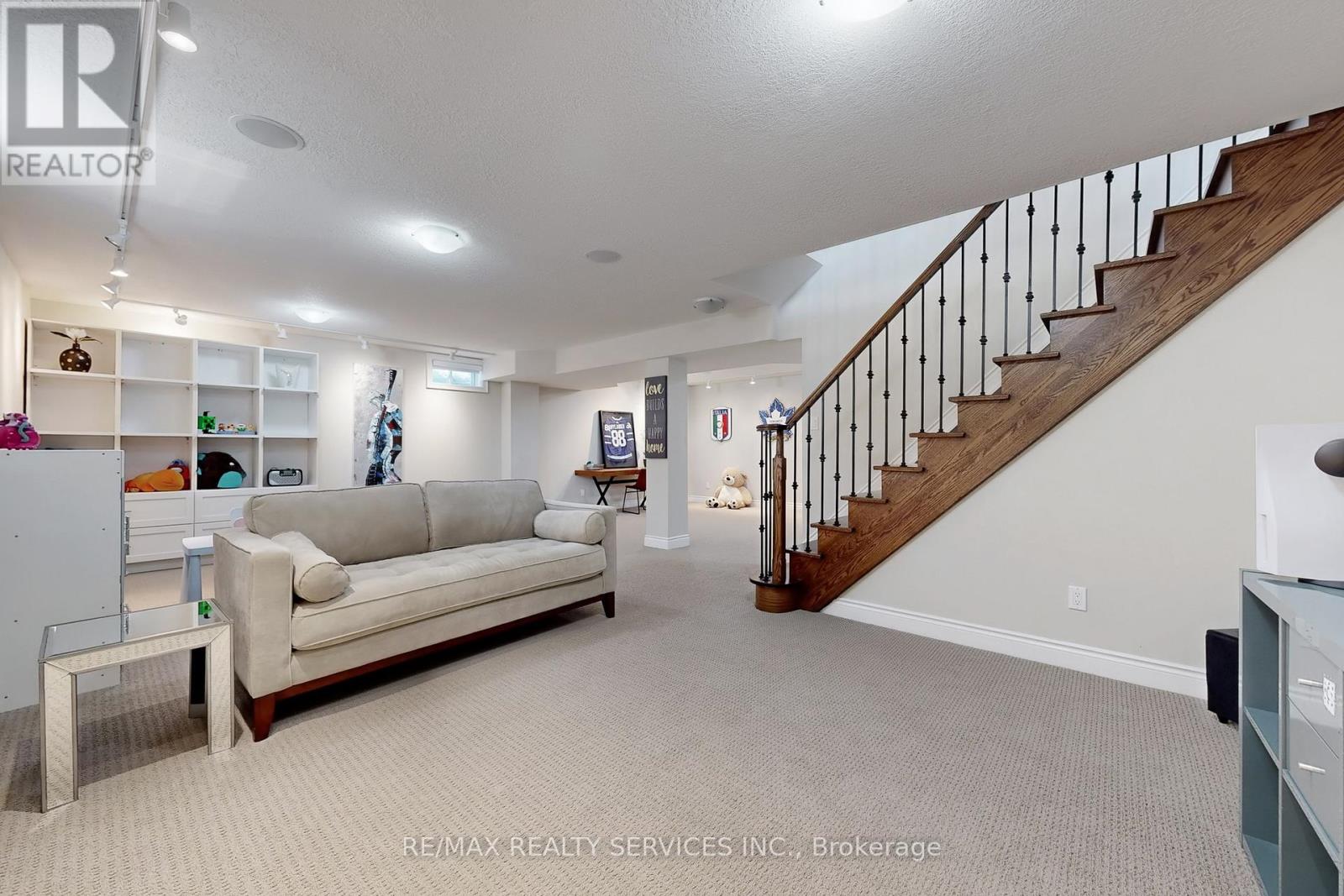 197 King Street S, New Tecumseth, Ontario  L9R 0A8 - Photo 44 - N12473573