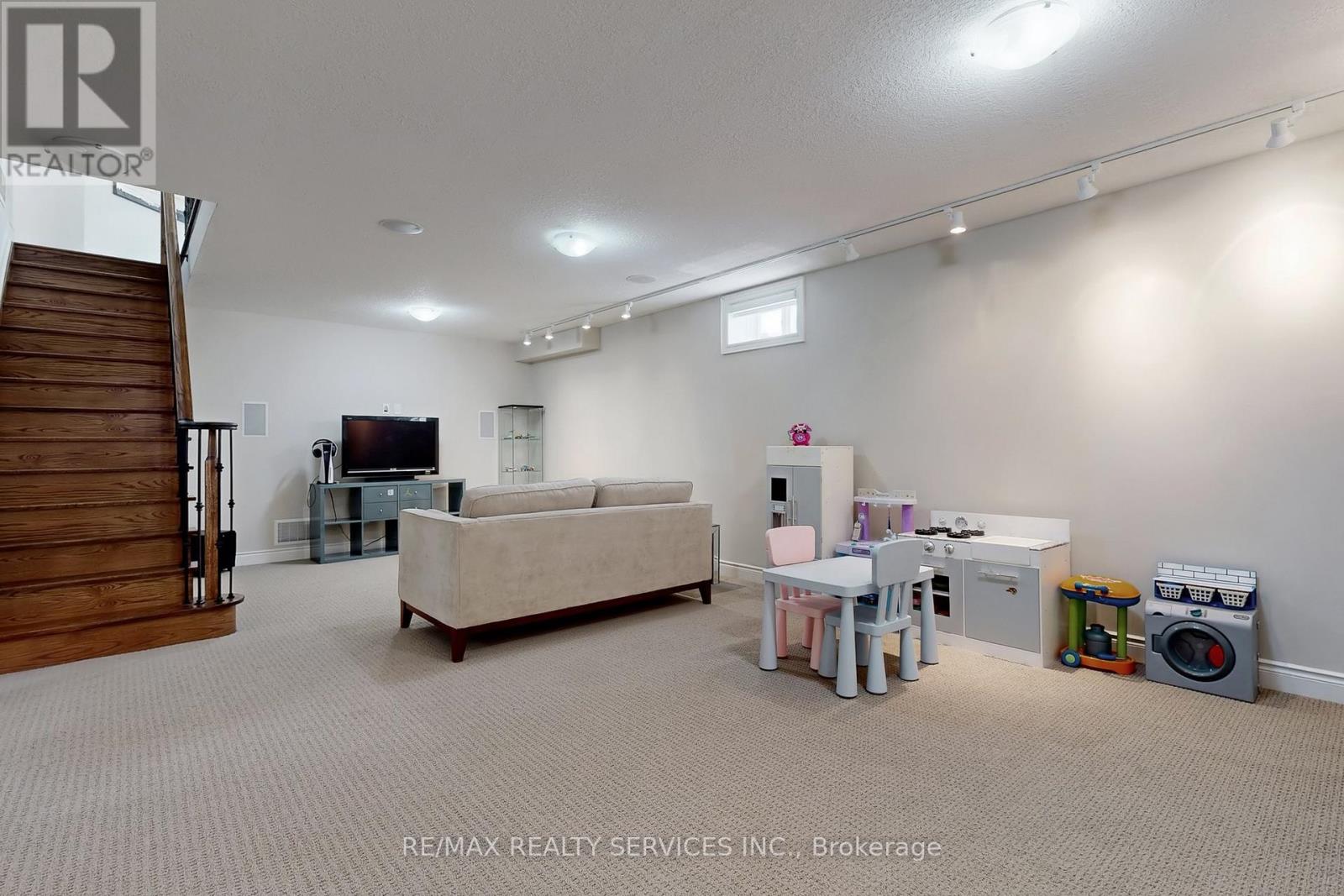 197 King Street S, New Tecumseth, Ontario  L9R 0A8 - Photo 45 - N12473573
