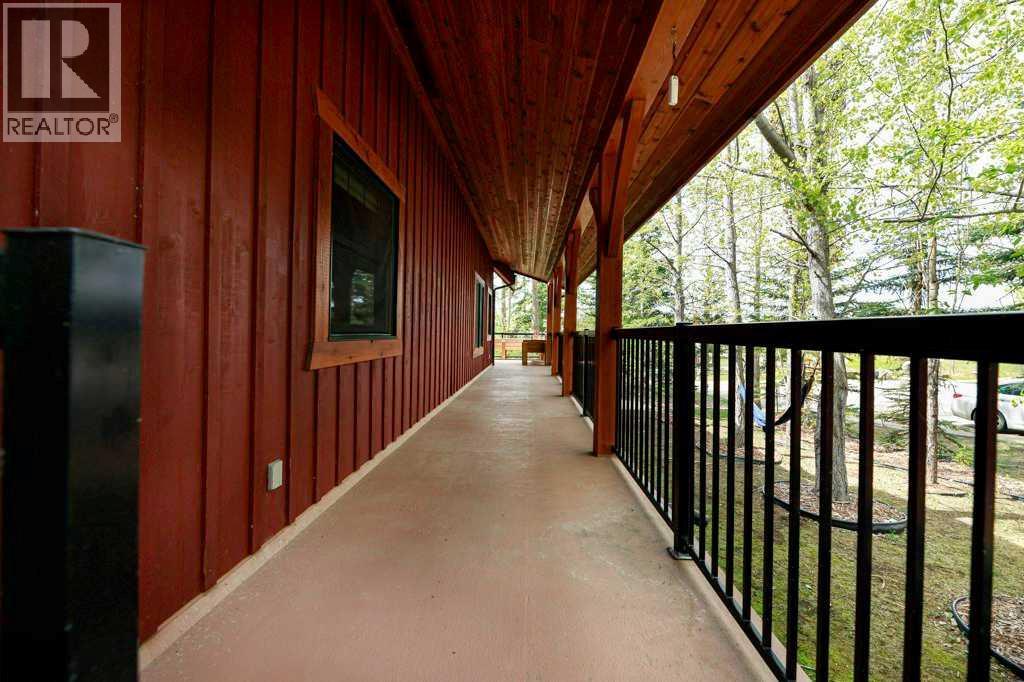 276 Canal Street, Rural Ponoka County, Alberta  T0C 2J0 - Photo 41 - A2221063