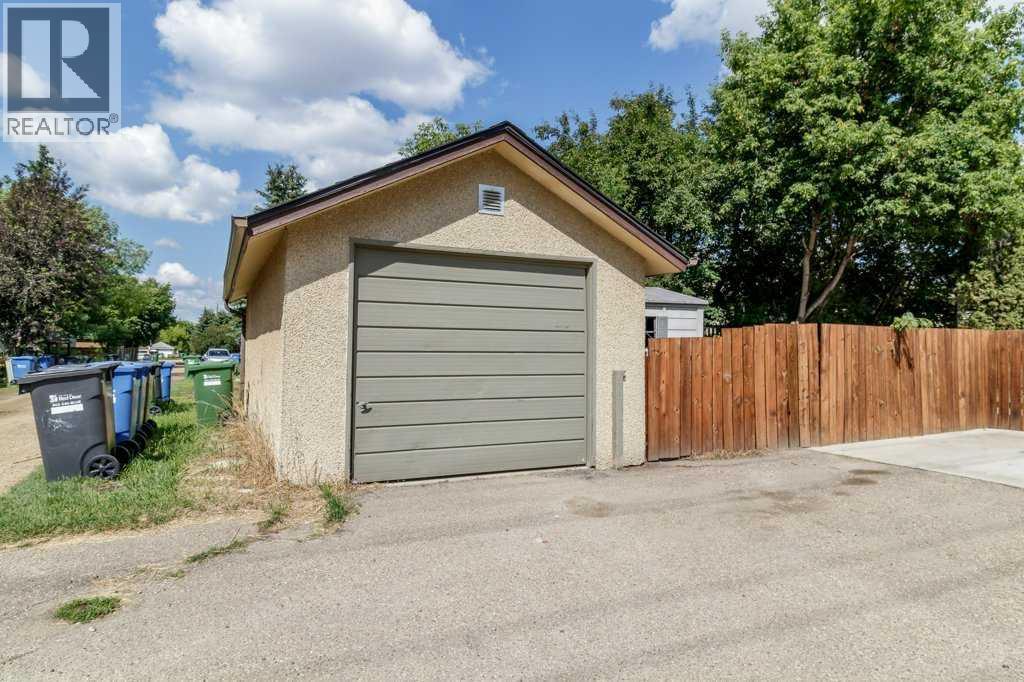 4001 51 A Street, Red Deer, Alberta  T4N 2B2 - Photo 32 - A2240376