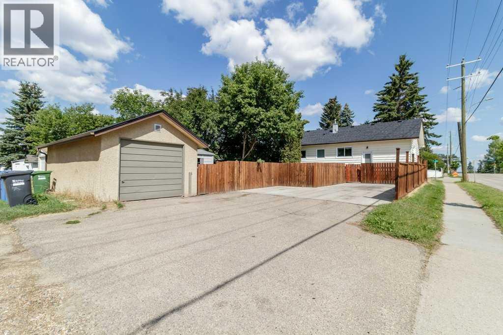 4001 51 A Street, Red Deer, Alberta  T4N 2B2 - Photo 33 - A2240376