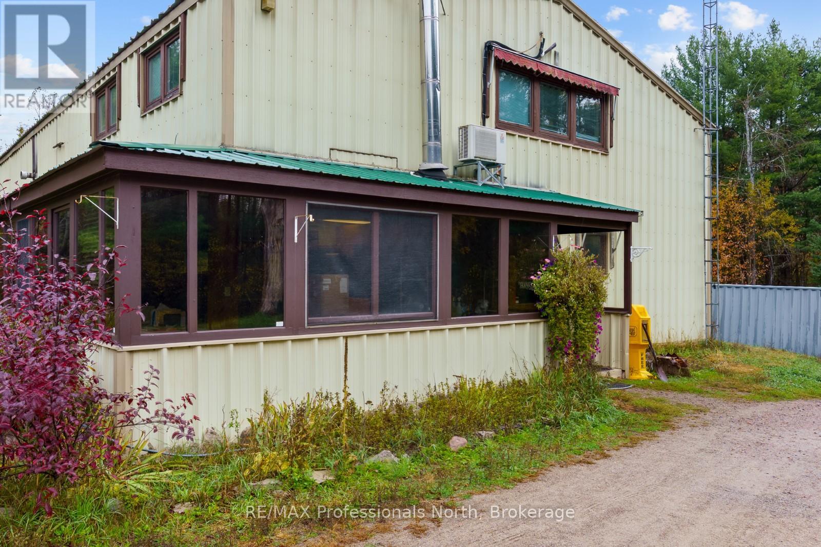 4538 County Road 121, Minden Hills (Snowdon), Ontario  K0M 2A1 - Photo 11 - X12473652