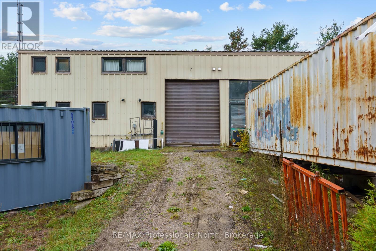 4538 County Road 121, Minden Hills (Snowdon), Ontario  K0M 2A1 - Photo 13 - X12473652
