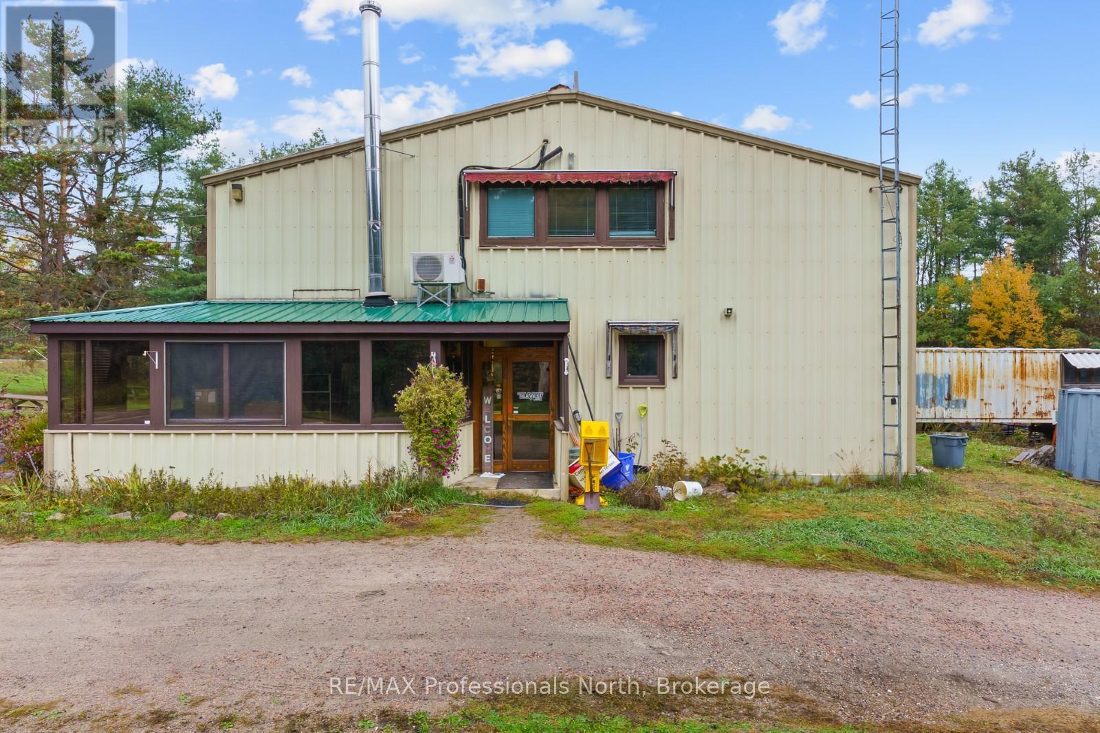 4538 County Road 121, Minden Hills (Snowdon), Ontario  K0M 2A1 - Photo 9 - X12473652