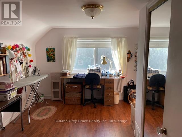 575 13th 'a' Street W, Owen Sound, Ontario  N4K 3W9 - Photo 15 - X12473660