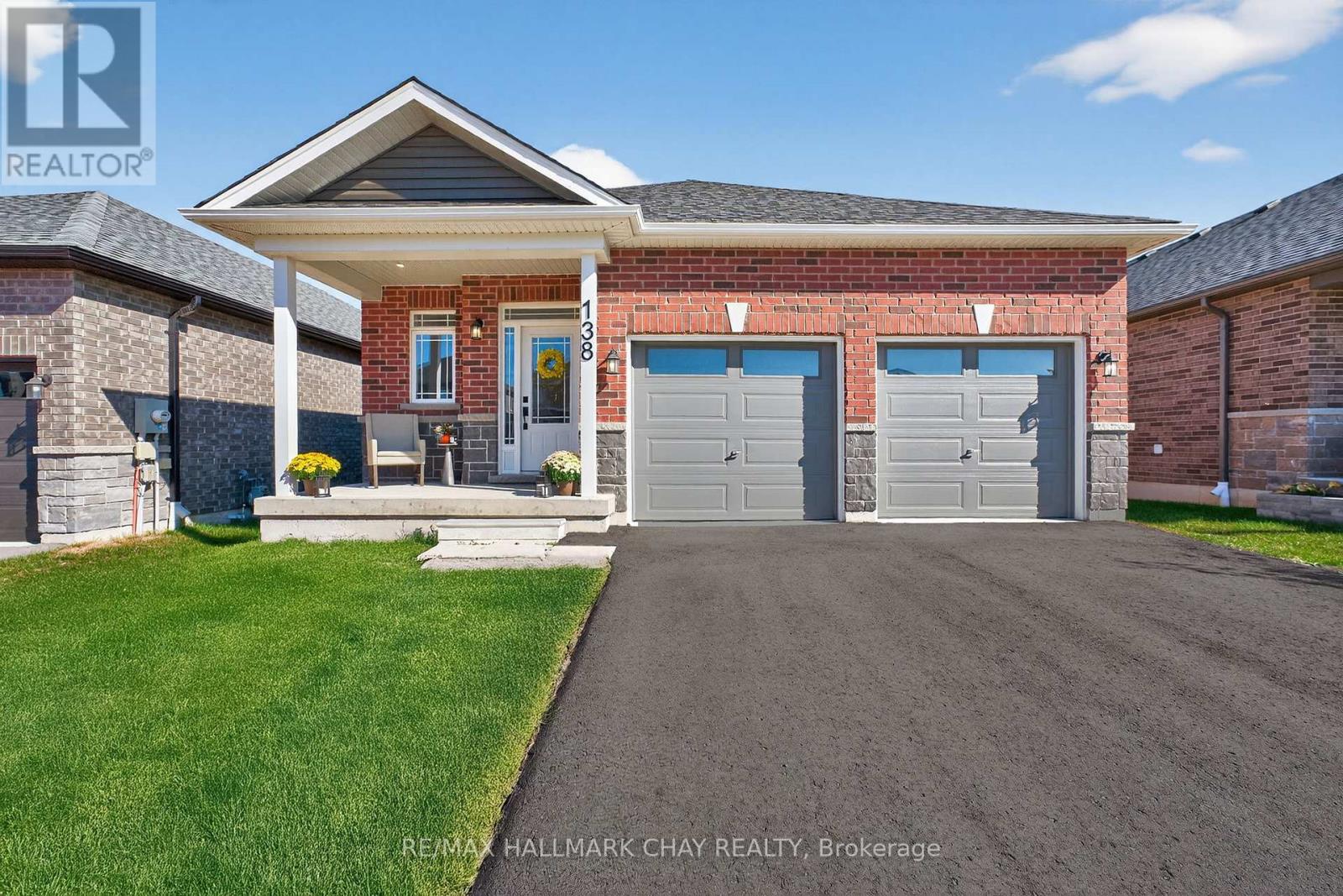 138 RITCHIE CRESCENT, Springwater, Ontario
