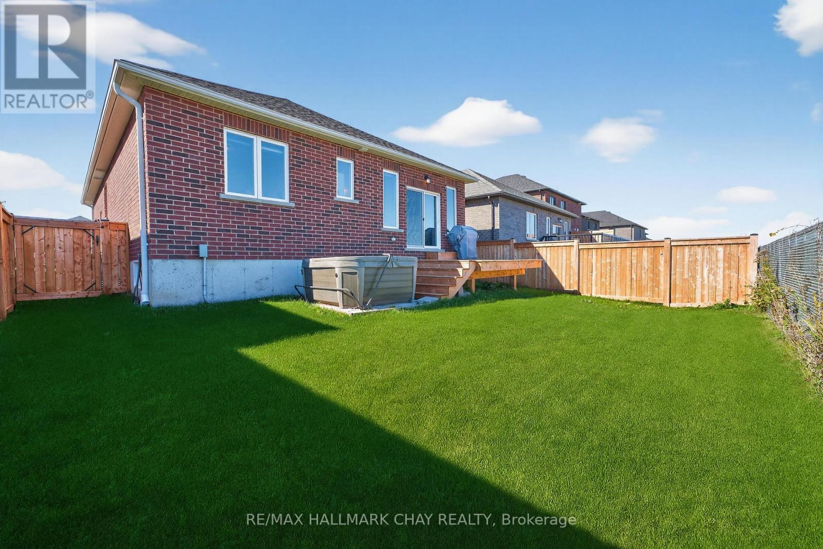 138 Ritchie Crescent, Springwater, Ontario  L0L 1P0 - Photo 20 - S12473490