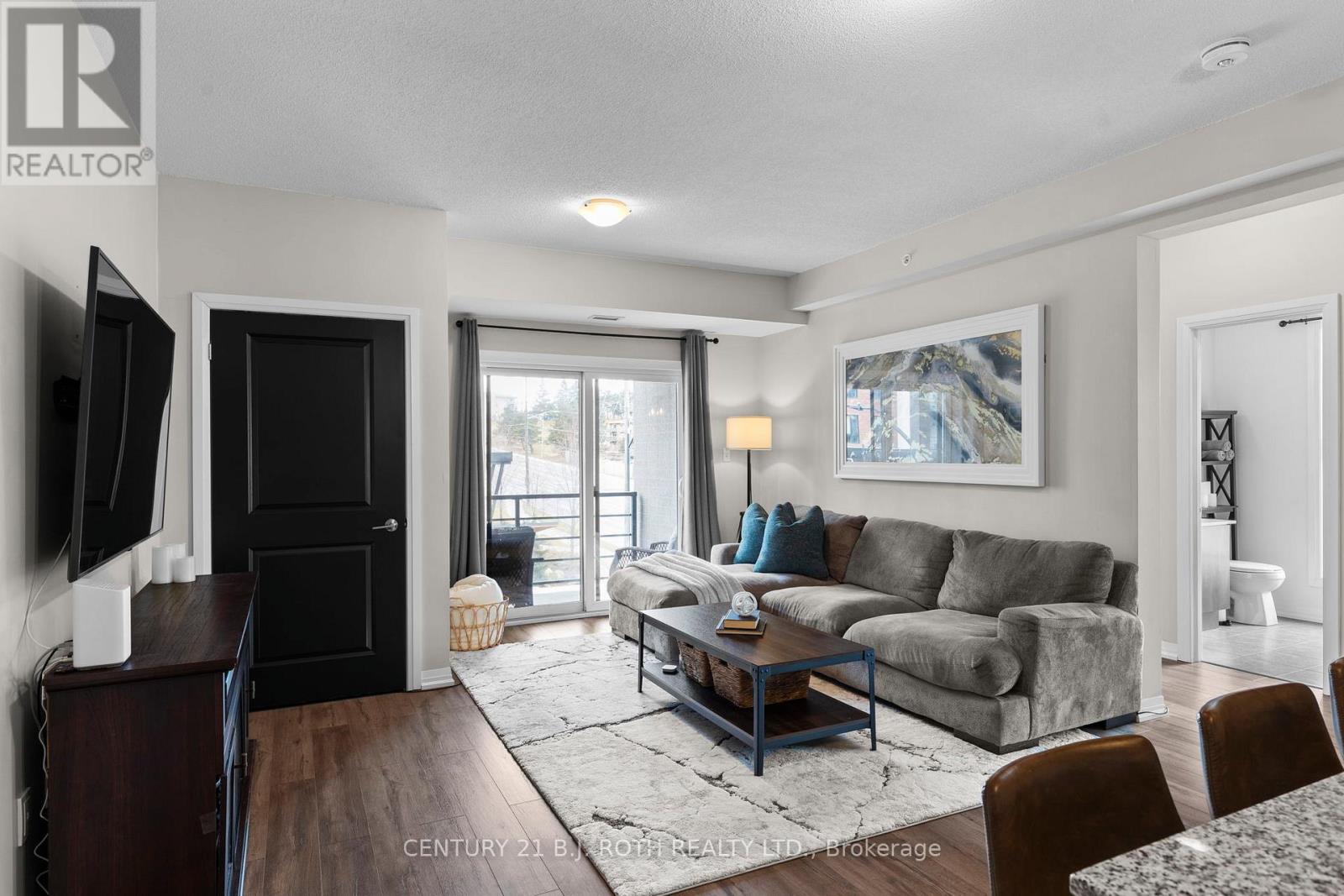 301 - 300 Essa Road, Barrie (0 West), Ontario  L9J 0B9 - Photo 12 - S12473494