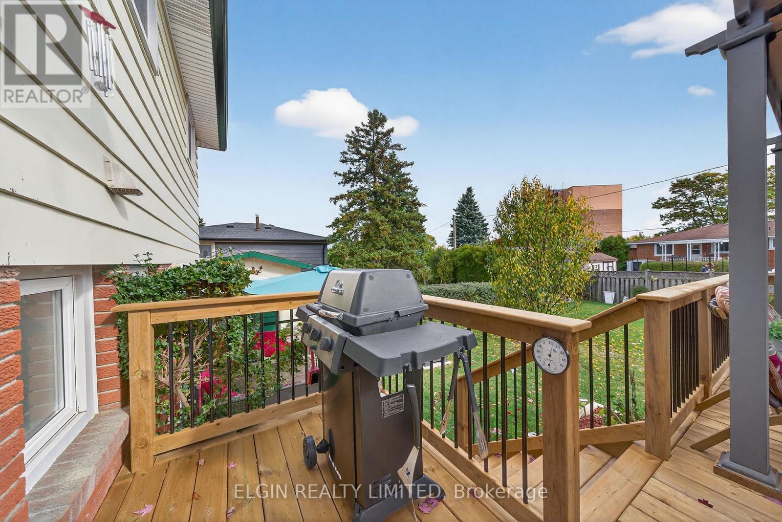 14 Stirling Crescent, St. Thomas, Ontario  N5P 3R3 - Photo 29 - X12473669