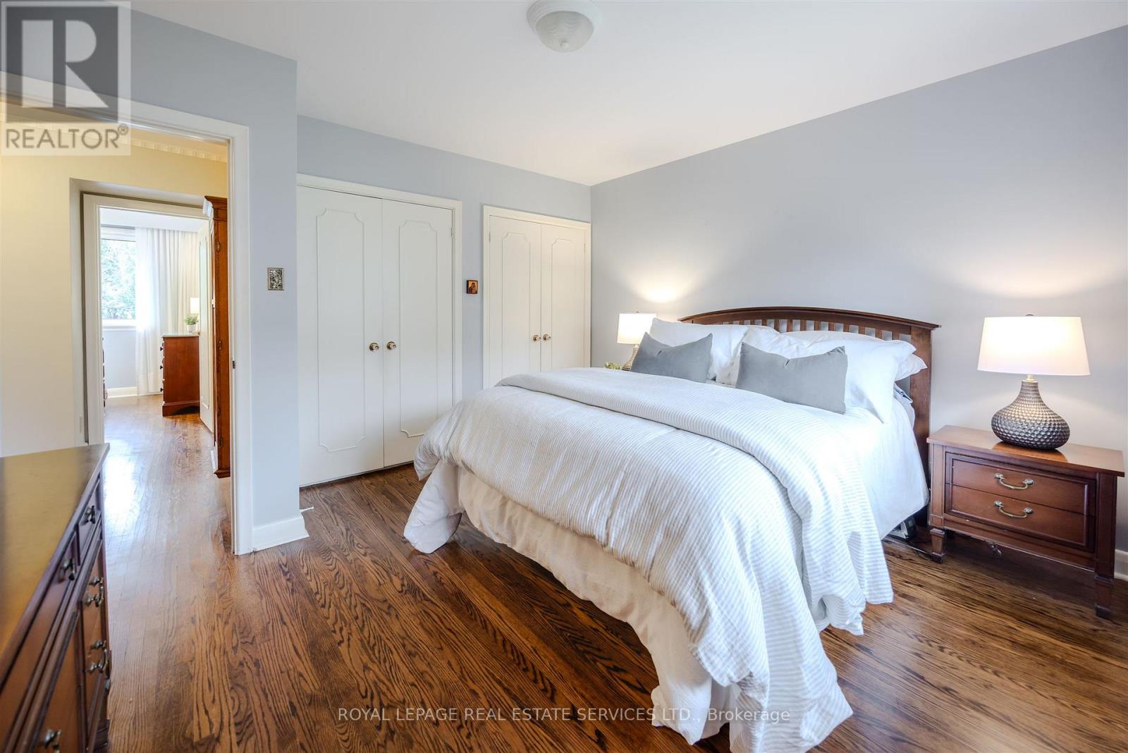 48 Reid Manor, Toronto, Ontario  M8Y 2J1 - Photo 21 - W12473380
