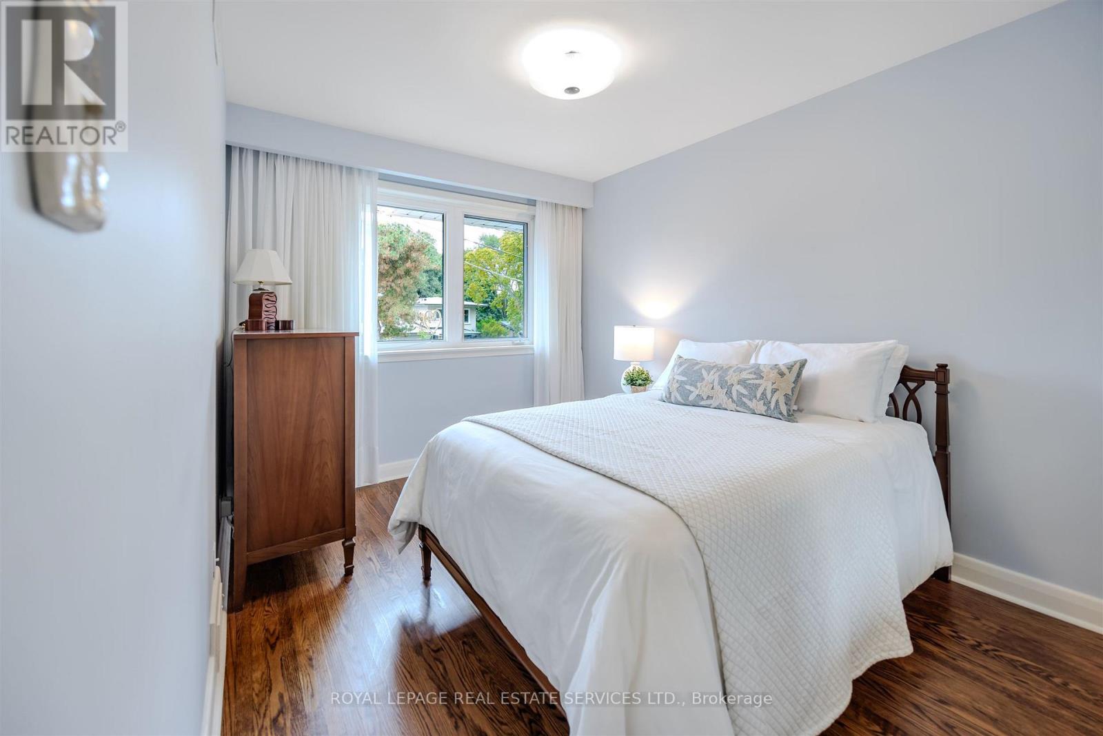 48 Reid Manor, Toronto, Ontario  M8Y 2J1 - Photo 22 - W12473380