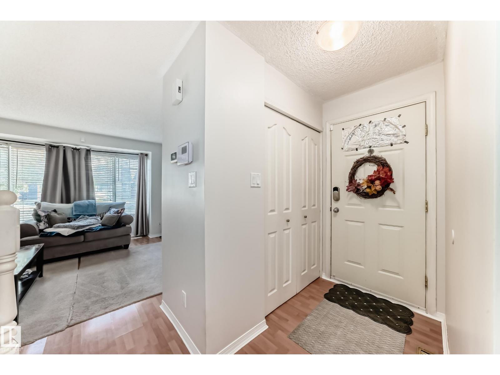 4206 38 St Nw, Edmonton, Alberta  T6L 4K4 - Photo 3 - E4462918