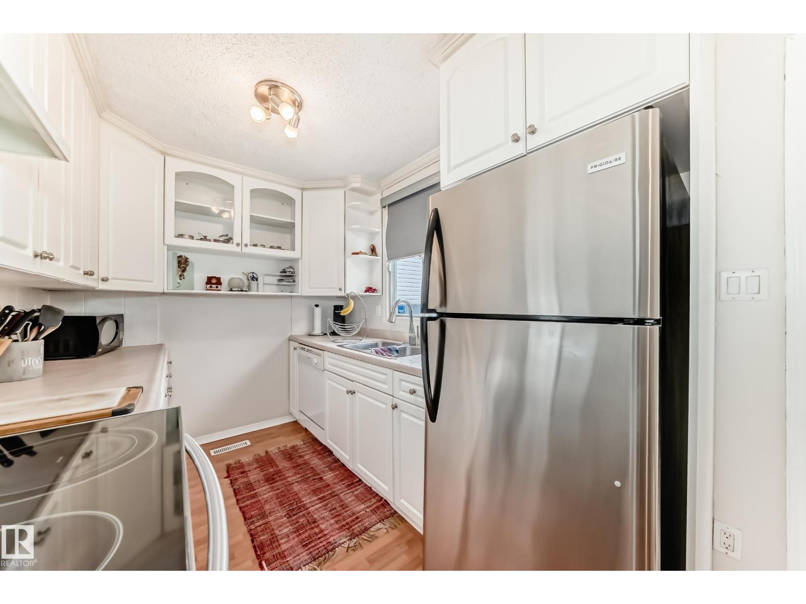 4206 38 St Nw, Edmonton, Alberta  T6L 4K4 - Photo 8 - E4462918