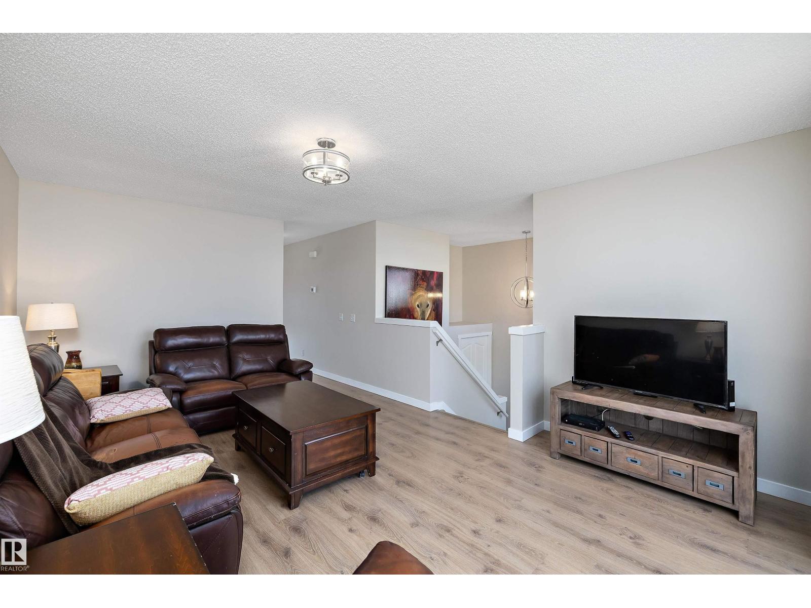 3019 33 Av Nw, Edmonton, Alberta  T6T 1X2 - Photo 4 - E4462920