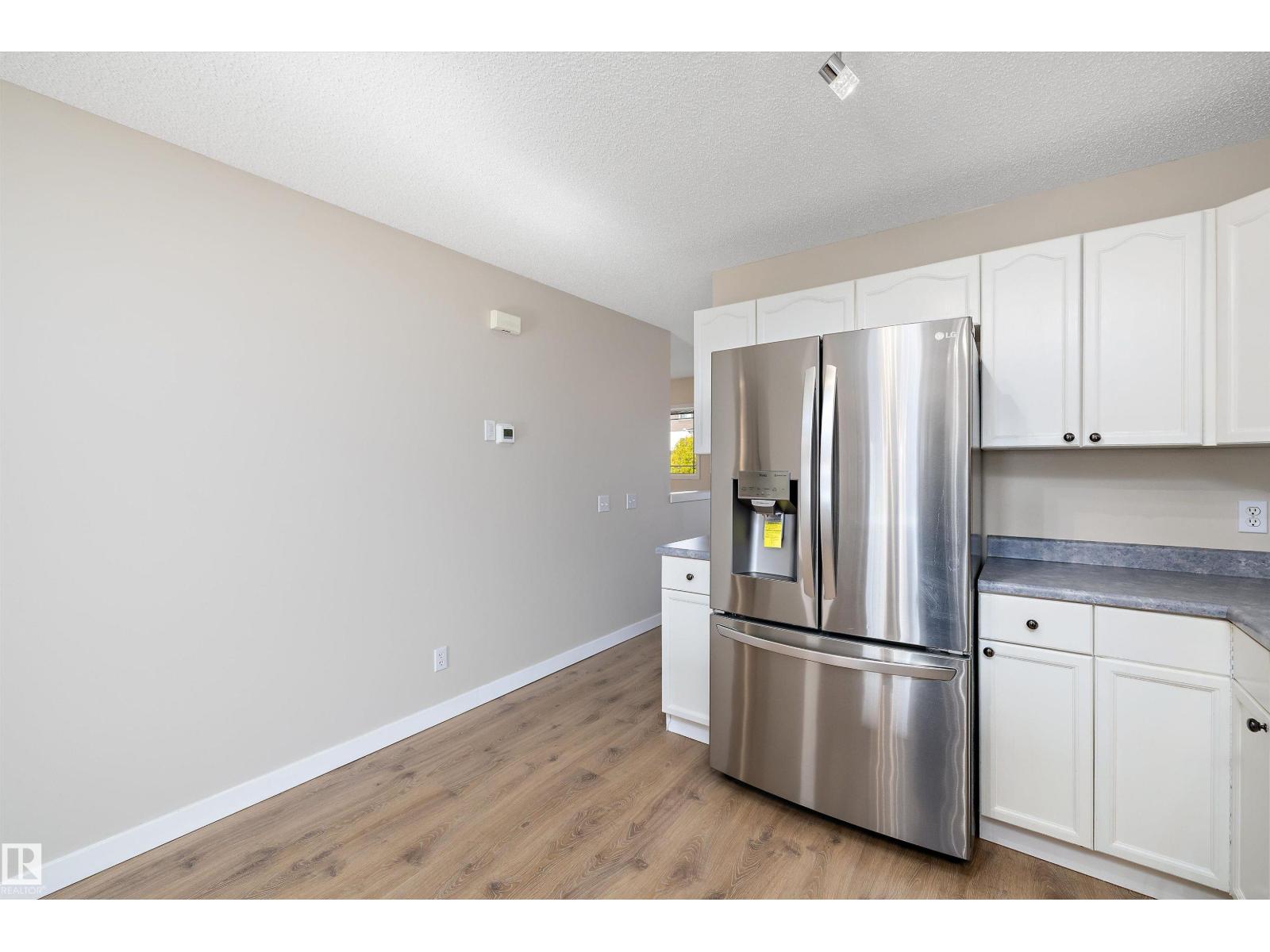 3019 33 Av Nw, Edmonton, Alberta  T6T 1X2 - Photo 7 - E4462920