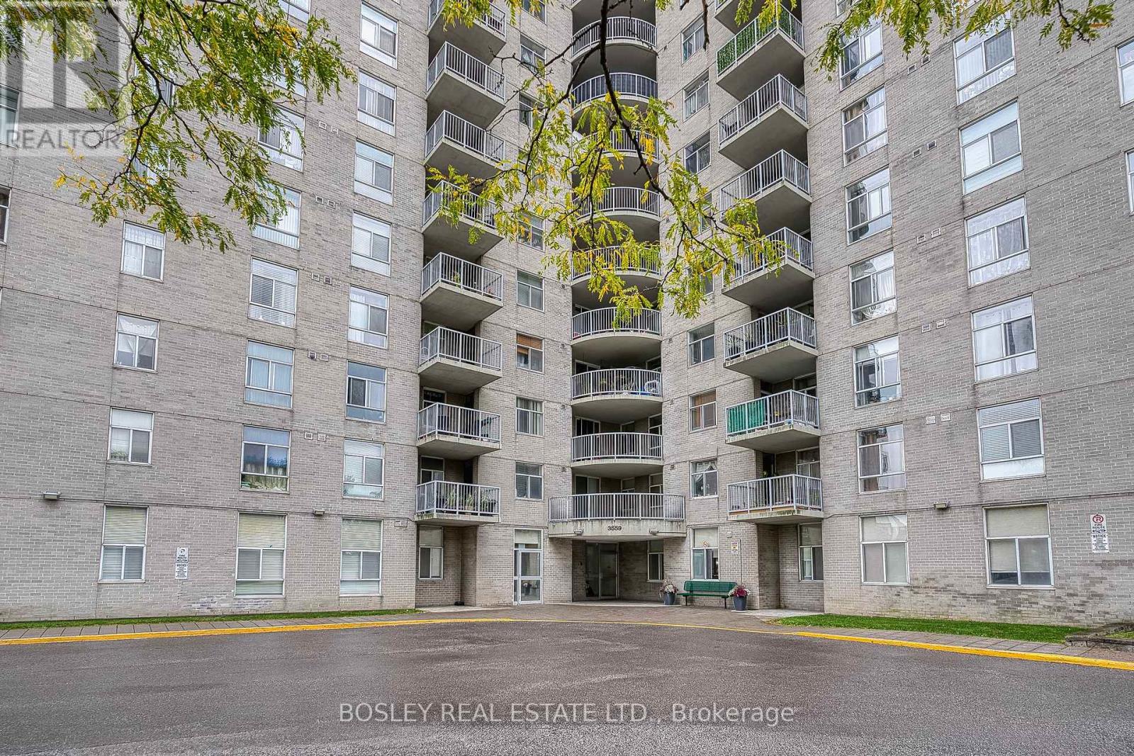 1106 - 3559 Eglinton Avenue W, Toronto, Ontario  M6M 5C6 - Photo 3 - W12473477
