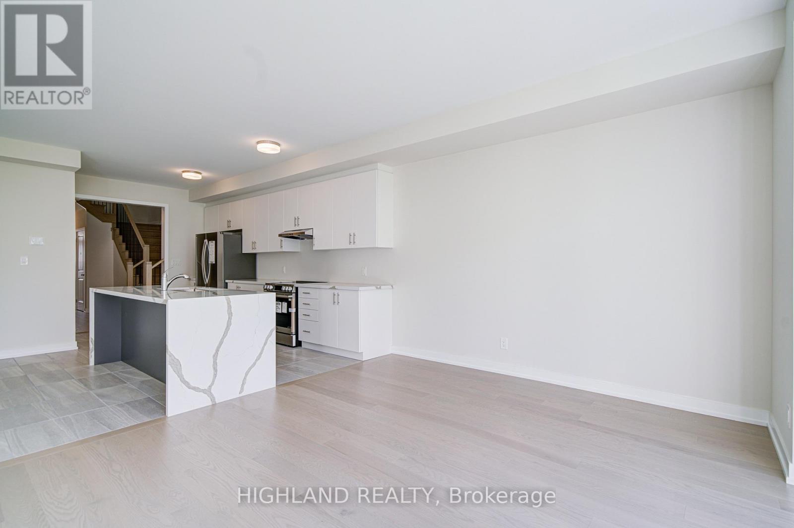 1179 Dartmouth Crescent, Oakville, Ontario  L6H 8C3 - Photo 13 - W12473550