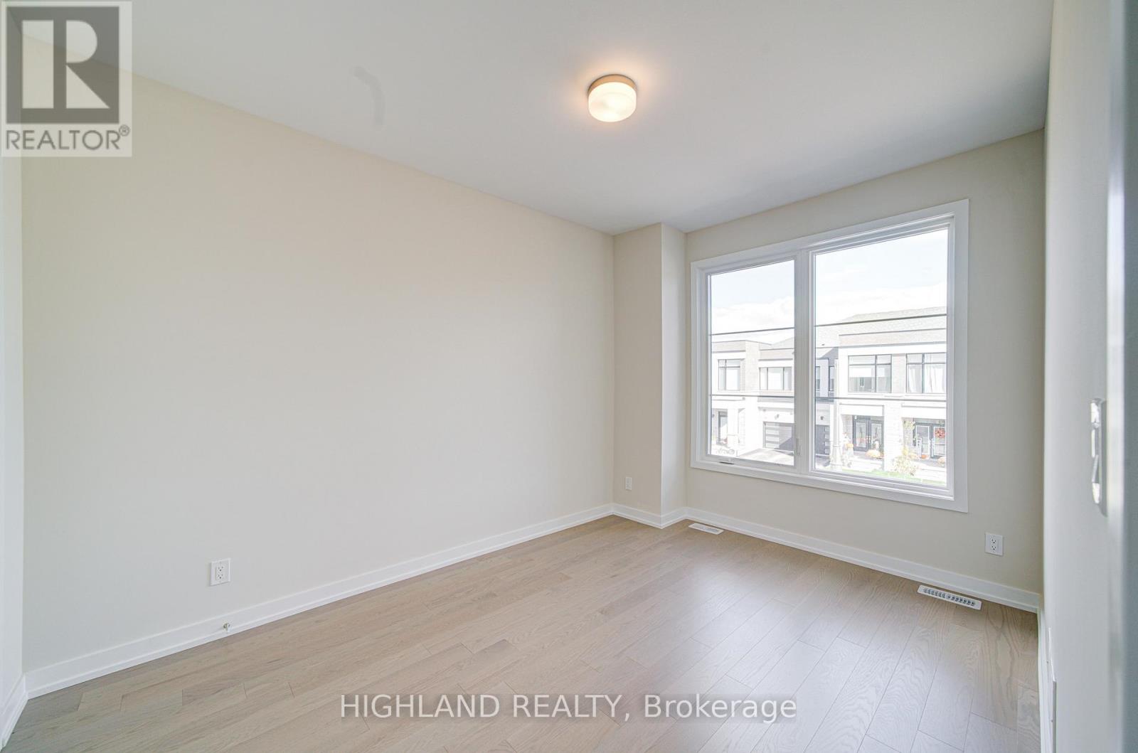 1179 Dartmouth Crescent, Oakville, Ontario  L6H 8C3 - Photo 25 - W12473550