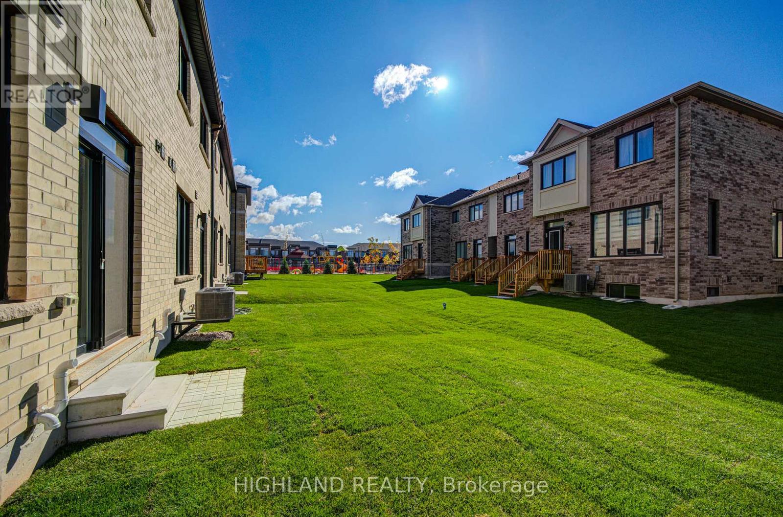 1179 Dartmouth Crescent, Oakville, Ontario  L6H 8C3 - Photo 30 - W12473550