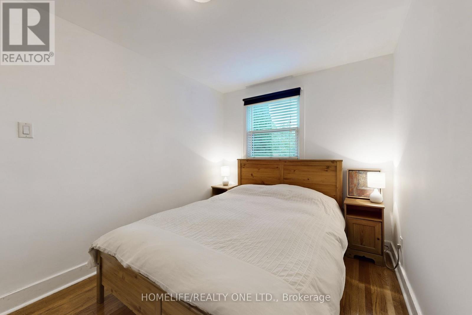 19 Morland Road S, Toronto, Ontario  M6S 2M7 - Photo 19 - W12473551