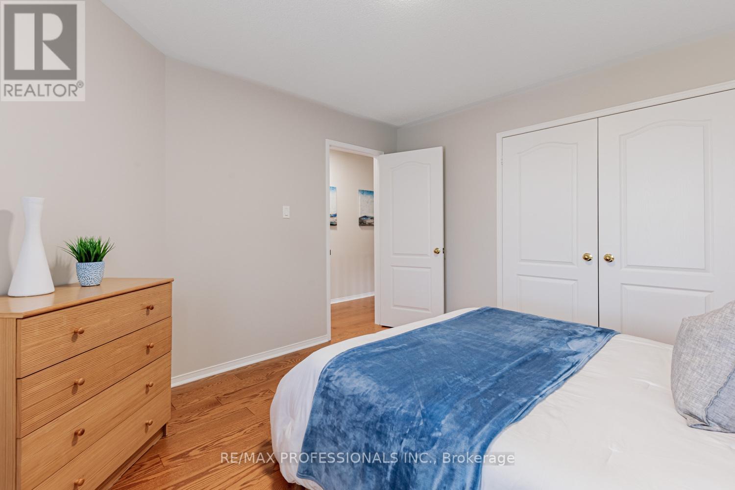 62 Banington Crescent, Brampton, Ontario  L7A 1G3 - Photo 30 - W12473554